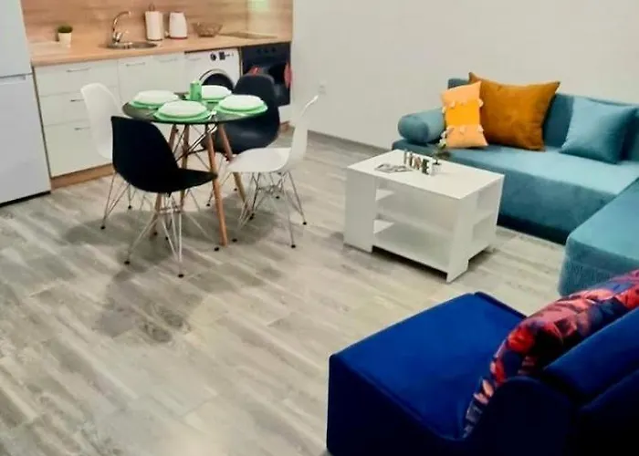 Apartment Flower 10 *